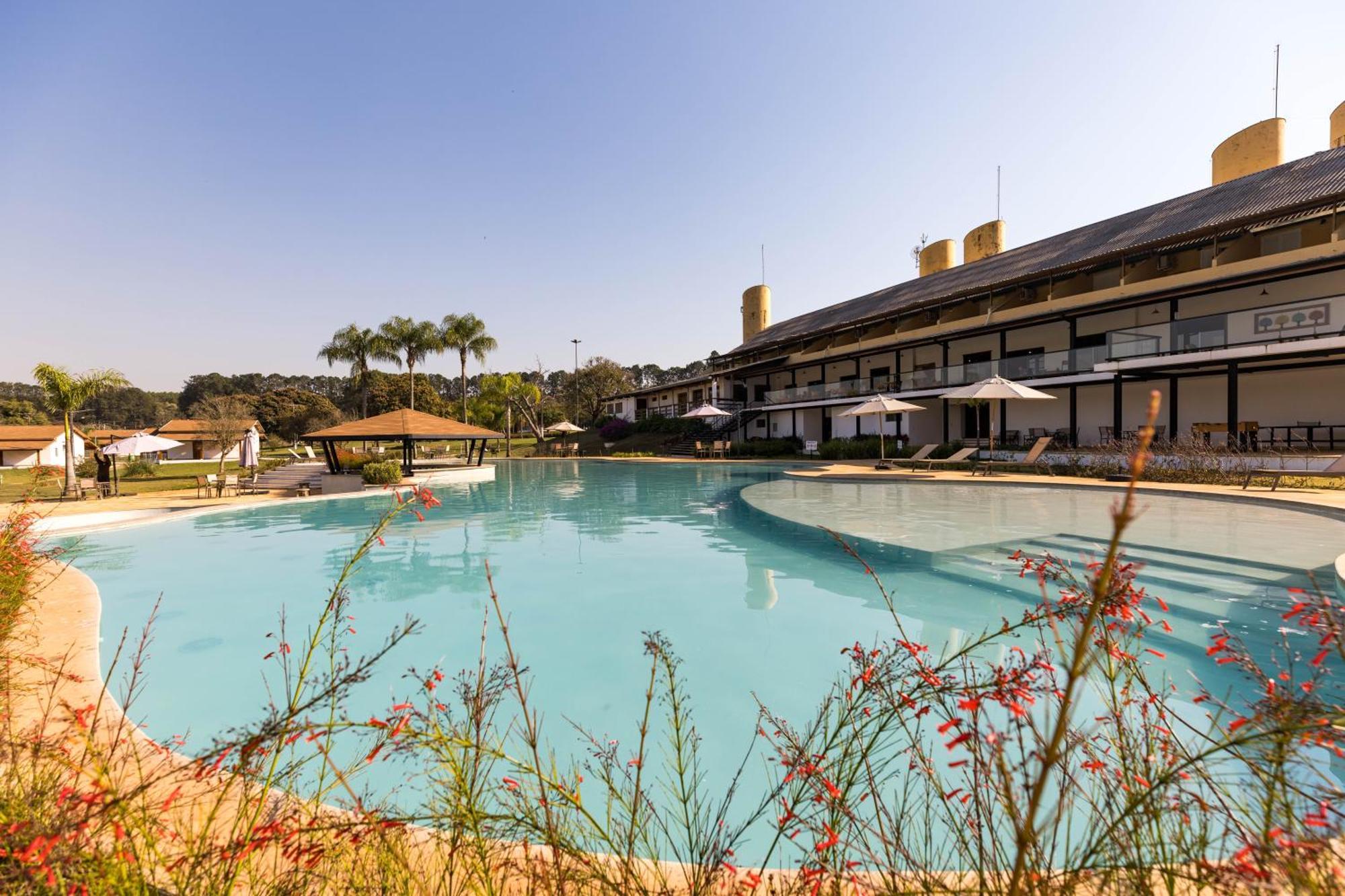 Vale Das Aguas Fazenda Resort อากวส เจ ซานตาบาร์บารา ภายนอก รูปภาพ